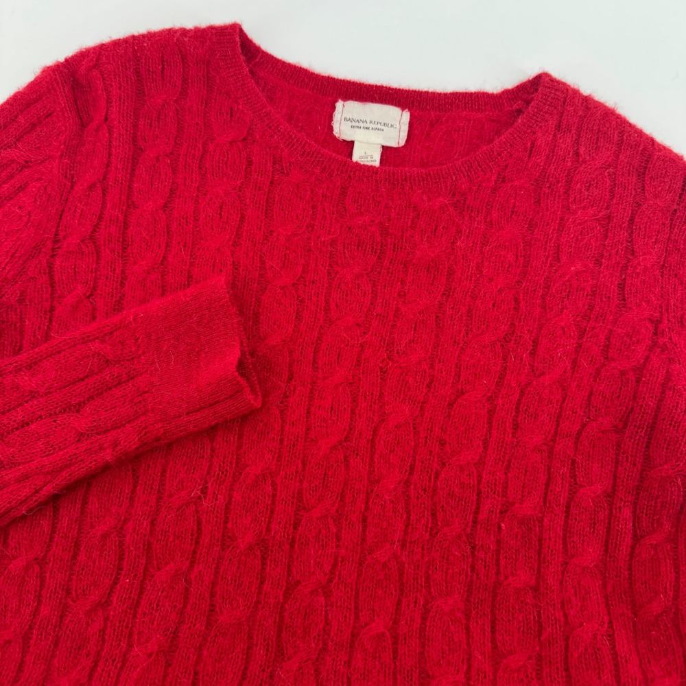 Banana Republic Sweater Womens Large Red 100% Alpaca Cable Knit Crewneck